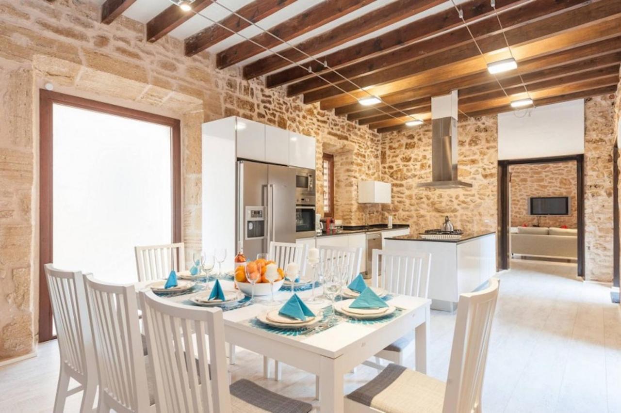 Вилла Casa Sa Pedra, En El Centro Historico De Alcudia Экстерьер фото