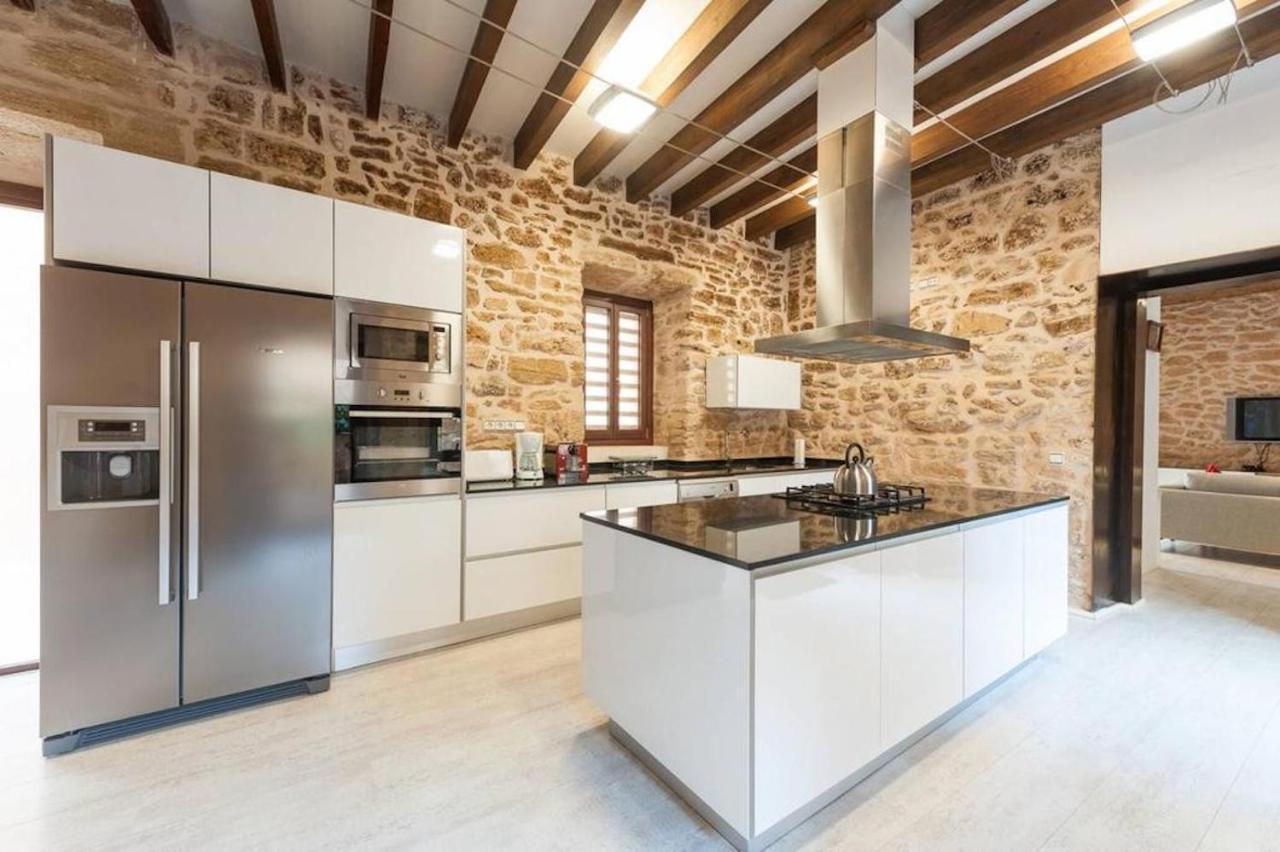 Вилла Casa Sa Pedra, En El Centro Historico De Alcudia Экстерьер фото