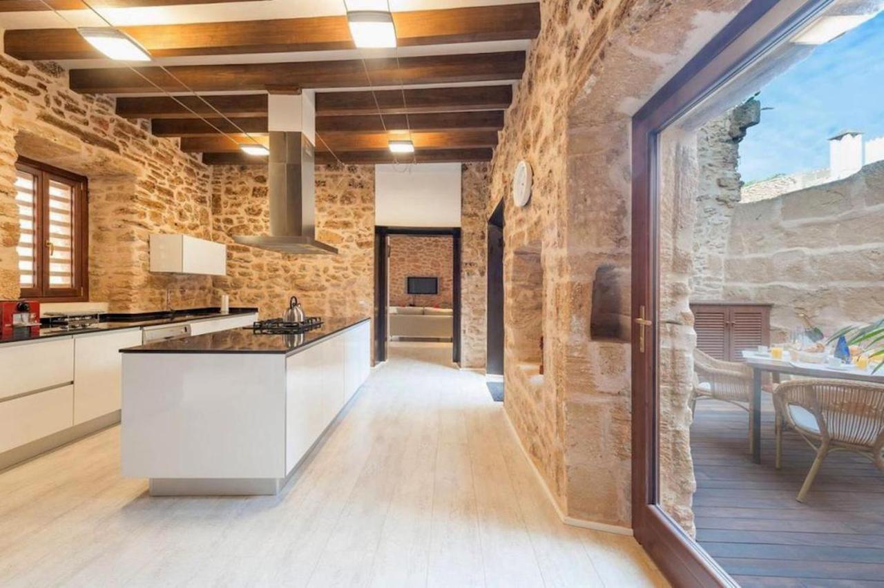 Вилла Casa Sa Pedra, En El Centro Historico De Alcudia Экстерьер фото